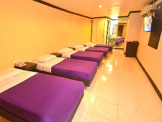 Room
Room
di The Royale House Travel Inn and Suites