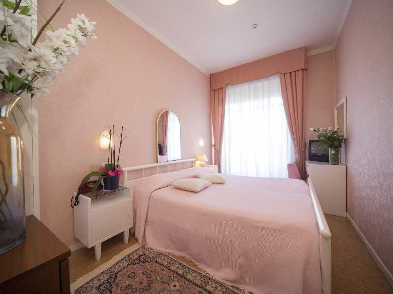 Room
Room
di Aquila D'Oro Hotel