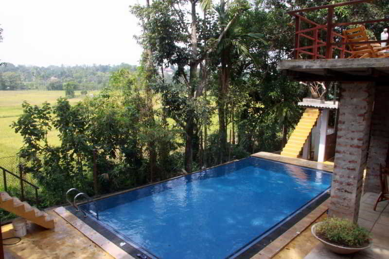 Pool
Pool
di ZEPPELIN ECO CABINS