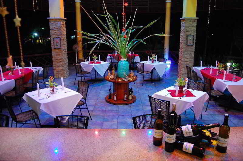 General view
General view
di Crystal Paradise Resort, Spa & Winery