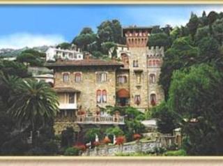 Room
Room
di La Vela Castello