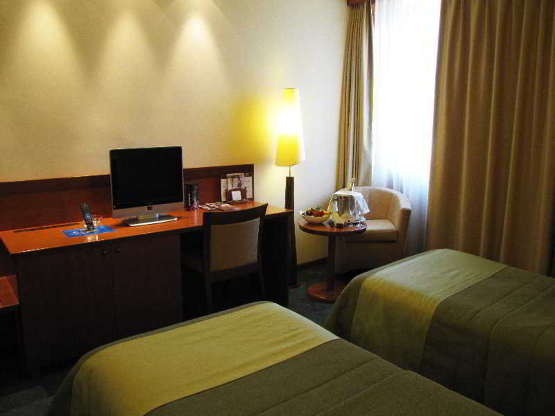 Room
Room
di Perla Casino & Hotel