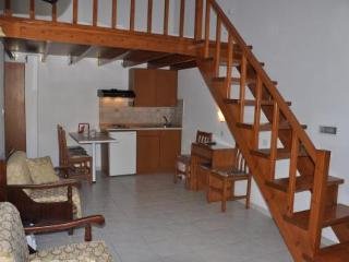 General view
General view
di Vlycha Beach Apartments & Studios