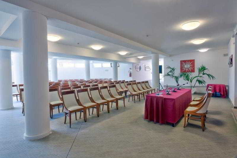 Conferences
Conferences
di Terme Marine Leopoldo II