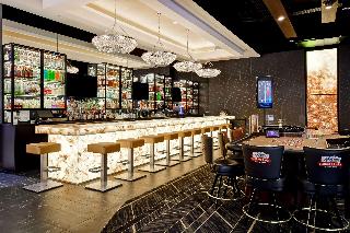 Bar
 di Cadillac Jacks Gaming Resort, an Ascend Collection