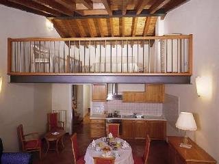 Room
Room
di Residence Borgo Degli Ulivi