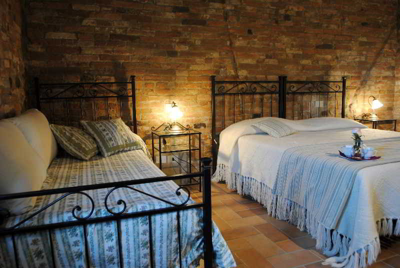 Room
Room
di Le Valline Country Resort