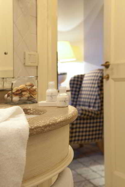 Room
Room
di Park Hotel Zibellino