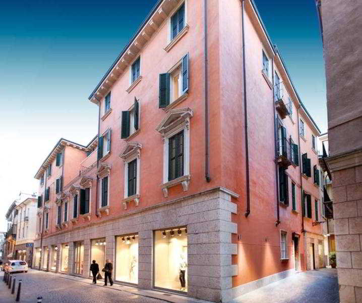 General view
General view
di Opera Relais De Charme