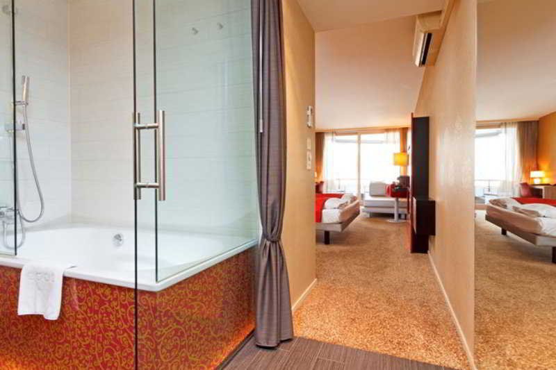 Room
Room
di POHO Post Hotel Weggis Swiss Quality