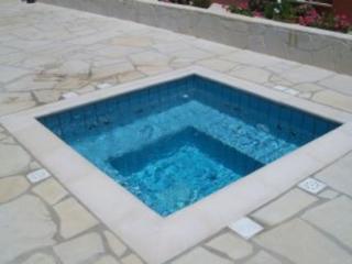 General view
General view
di Andriana II Apartment Complex