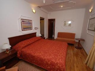 Room
Room
di Hotel Vila Sikaa