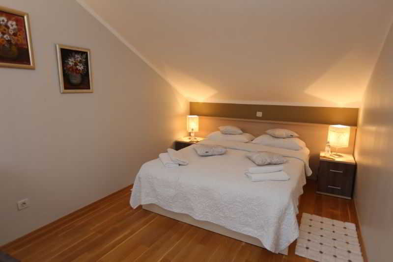 General view
General view
di Apartments Dumicic 4 Star