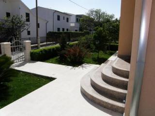 General view
General view
di Apartments Villa Vrbat