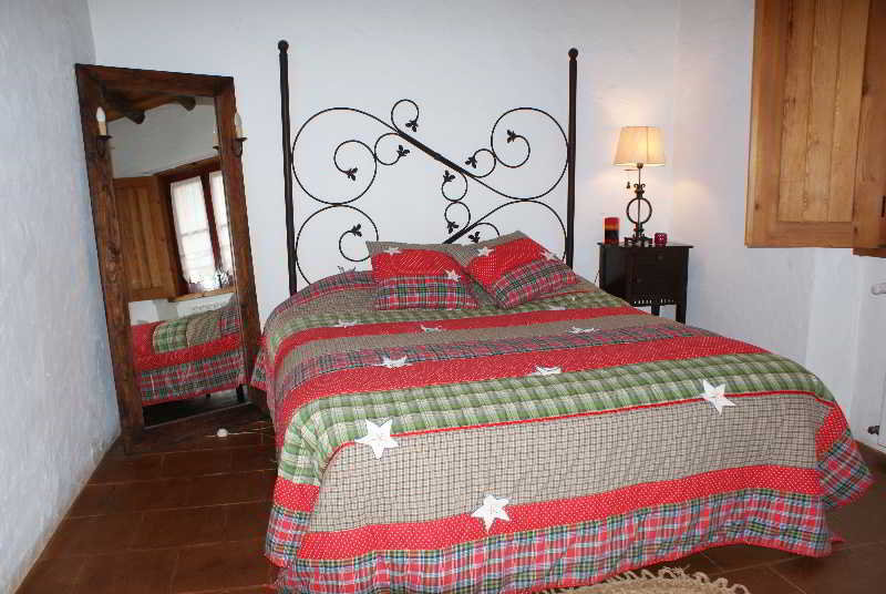 Room
Room
di Casa Do Alto Da Eira