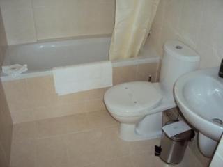 General view
General view
di Paschali Hills Apartment Complex