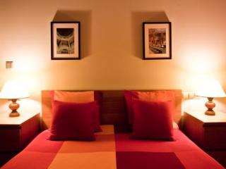 General view
General view
di Girona Central Suites