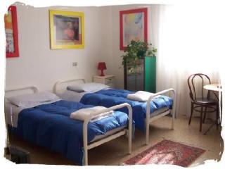 General view
General view
di Venice Treviso Airport Bed