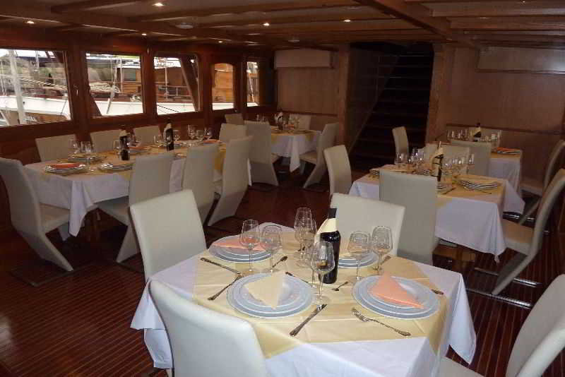 Restaurant
Restaurant
di Cruise From Dubrovnik On M/Y Dalvin