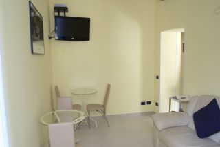 Lobby
Lobby
di B&B Quattro Palazzi Napoli