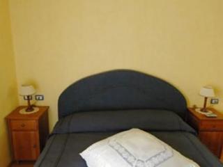 General view
General view
di Bonapace B&B Porta Nolana