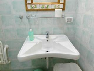 General view
General view
di Bonapace B&B Porta Nolana