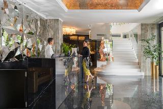 Lobby
Lobby
di HOTEL PROMENADE RICCIONE