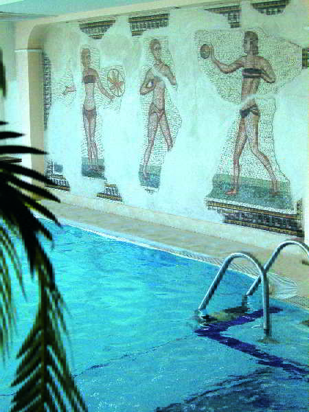 Pool
Pool
di HOTEL PROMENADE RICCIONE