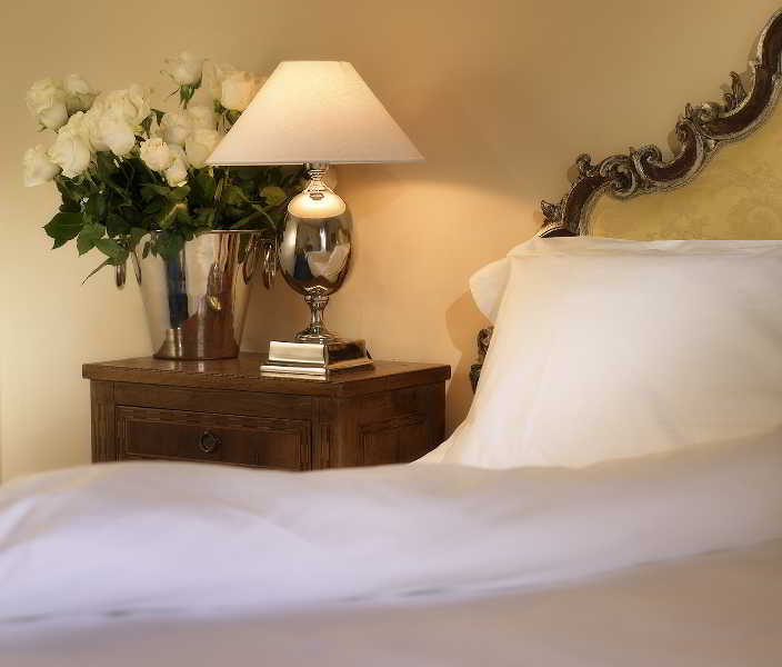 Room
Room
di HOTEL PROMENADE RICCIONE