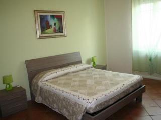 Room
Room
di Bed and Breakfast Donizetti