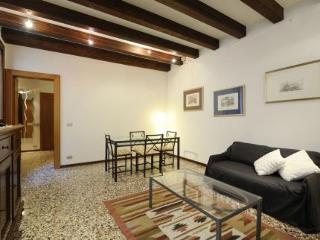 General view
General view
di Boutique Apartment San Moise