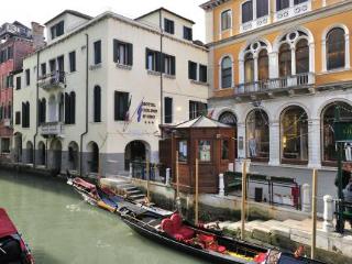 General view
General view
di Boutique Apartment San Moise