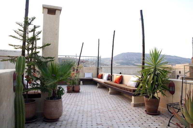 Terrace
Terrace
di Riad Zitouna