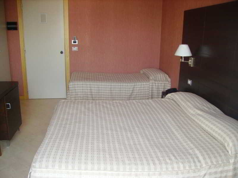 General view
General view
di Hotel Diecimare Montecaruso