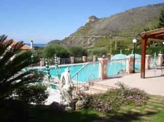 General view
General view
di Hotel Ristorante La Tana