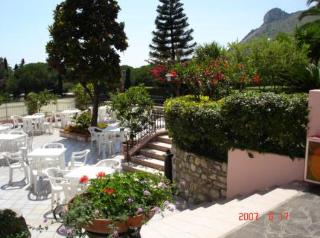 General view
General view
di Hotel Ristorante La Tana