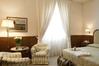 Room
Room
di Grand Hotel Bastiani