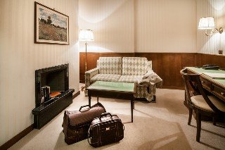 Room
Room
di Grand Hotel Bastiani