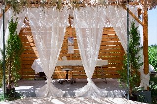 Sports and Entertainment
Sports and Entertainment
di Naturist Angel Club