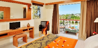 Room
Room
di Naturist Angel Club