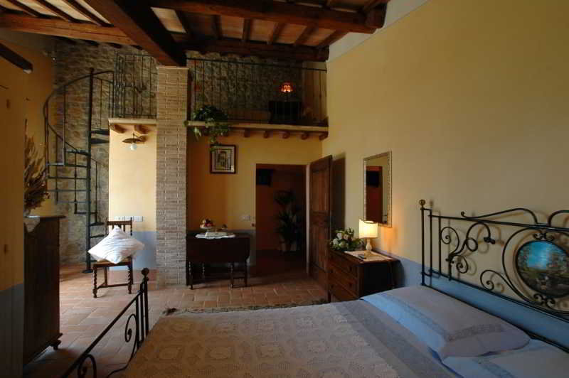 Room
Room
di Agriturismo Sant'Alberto