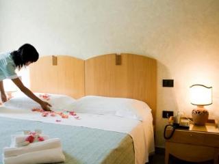 Room
Room
di Grand Hotel Mediterraneo