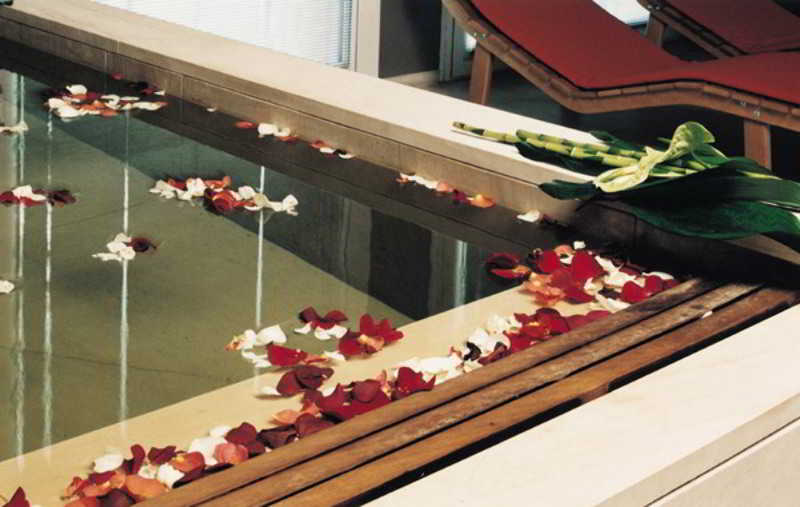 Sports and Entertainment
Sports and Entertainment
di Hotel Delle Terme