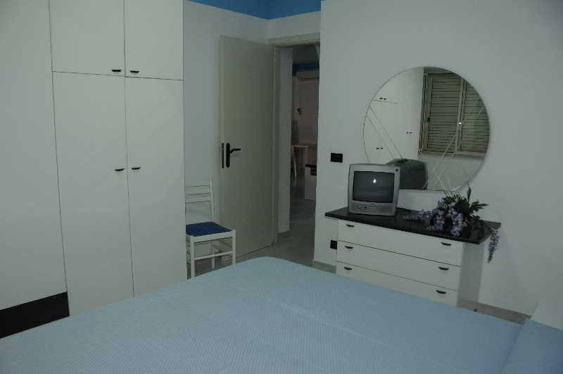 Room
Room
di Villaggio&Residence Club Aquilia