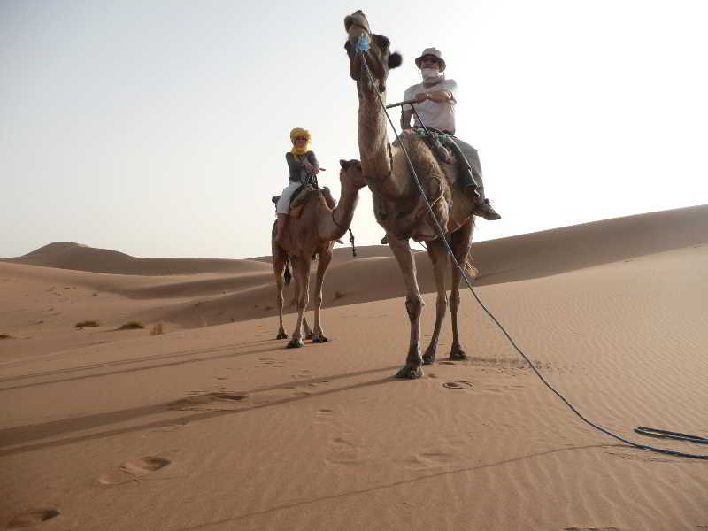 Sports and Entertainment
Sports and Entertainment
di Le Dromblanc