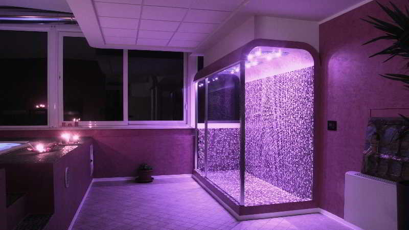 Sports and Entertainment
Sports and Entertainment
di Villa Susanna Degli Ulivi Hotel