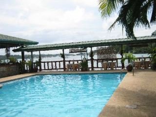 Pool
Pool
di Villa Alzhun Tourist Inn & Restaurant