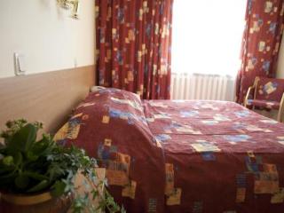 General view
General view
di Karolina hotel and conference centre