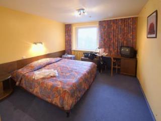 General view
General view
di Karolina hotel and conference centre