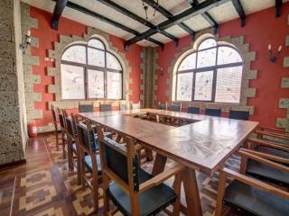 General view
General view
di House Of Dracula